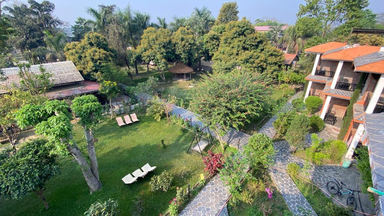 Chautari Garden Resort Саураха Экстерьер фото