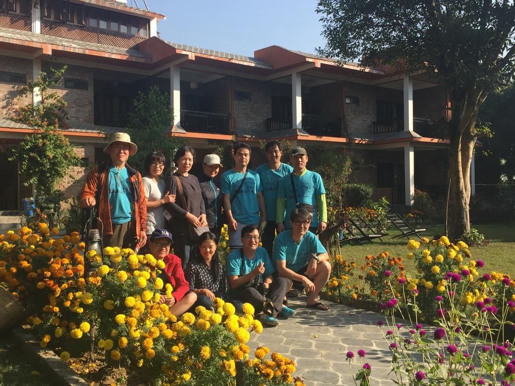 Chautari Garden Resort Саураха Экстерьер фото